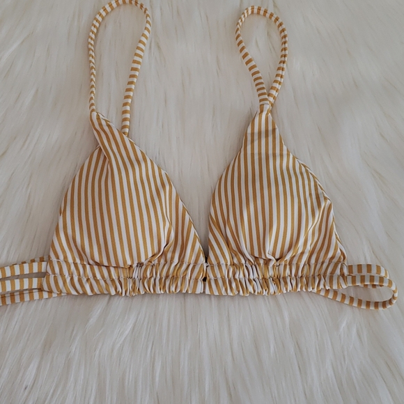 New Yellow Stripes Triangle Highwaisted Bikini Set - Picture 7 of 8